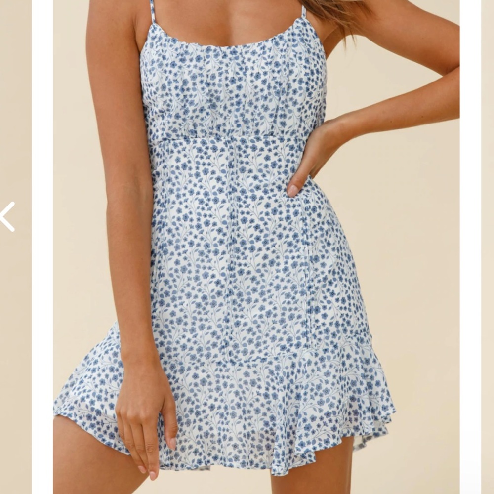 Selfie Leslie Promise Me Ruched Bust Floral Print Dress - NWOT